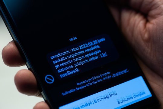 Vilniuje sulaikytas telefoninis sukčius, bandęs išvilioti 14 tūkst. eurų