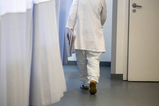 Pavojus – ne iš piršto laužtas: lietuviška medicina netrukus gali pasikeisti neatpažįstamai 