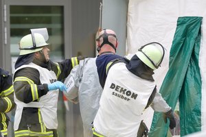 Incidentas DHL padalinyje Vokietijoje: rasta baltų miltelių, nukentėjo dvylika žmonių