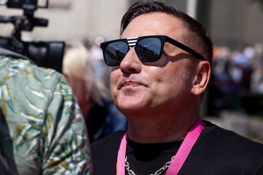 Prieš LGBTQ+ bendruomenės eitynes V. Simonko neslėpė jaudulio: ruošėsi metus