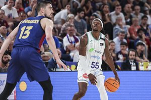 „Barcelona“ krepšininkai gali atostogauti – jų sezoną užbaigė „Unicaja“