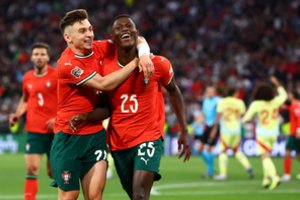 Abejingų nepalikęs futbolo spektaklis: Portugalija susigrąžino Tautų lygos trofėjų