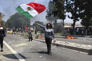 Įtampa Kalifornijoje ir JAV kaitinantys protestai: svarbiausios detalės