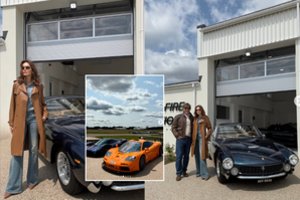 Automobiliai jai tinka! Asta Valentaitė savo elegancija užgožė net ryškiausius ir prabangiausius