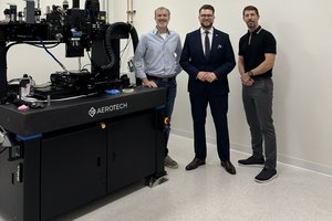 Kalifornijoje atidaryta lietuvių lazerių laboratorija