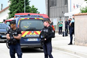 Kraupus išpuolis Prancūzijos mokykloje: moksleivis peiliu nudūrė mokytojo padėjėją