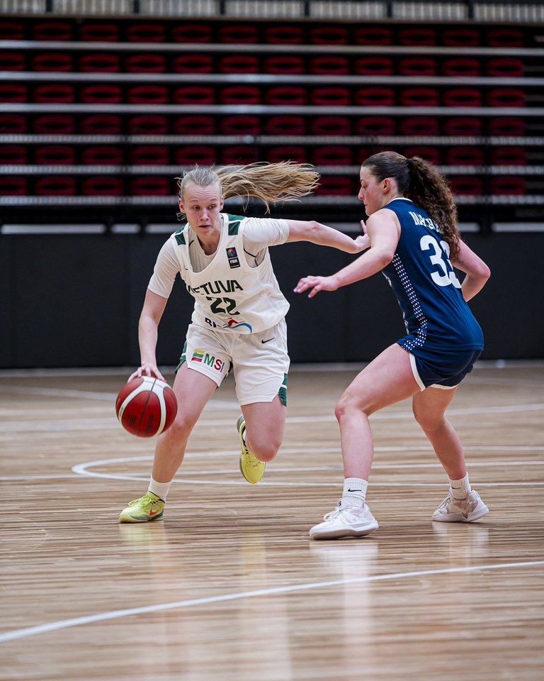 Lietuvos merginų U18 krepšinio rinktinė. <br> failem.lt nuotr.