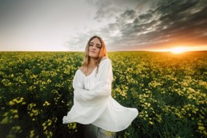 Sparčiai populiarėjanti Elvija sulaukė palyginimo su Jessica Shy: sukėlė dvejopus jausmus