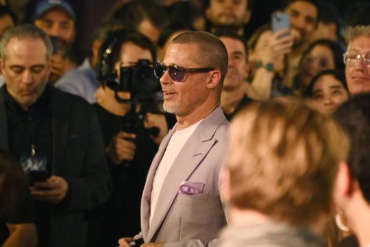 Bradas Pittas – vėl dėmesio centre: pademonstravo ryškius išvaizdos pokyčius