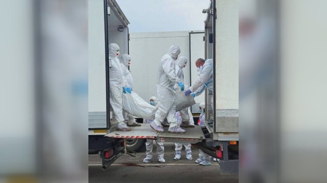 Liūdinantys skaičiai: Rusija Ukrainai grąžino virš tūkstančio žuvusių karių