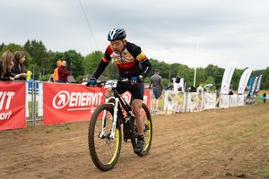Startuoja MTB dviračių maratonų taurė: tarp dalyvių – trejų ir 85 metų dviratininkai
