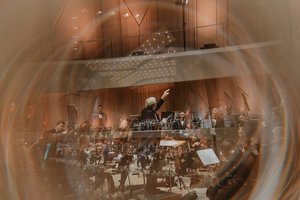 LVSO vasaros festivalio koncertas „Geriausi popchorai su LVSO“ perkeliamas į LVSO koncertų salę