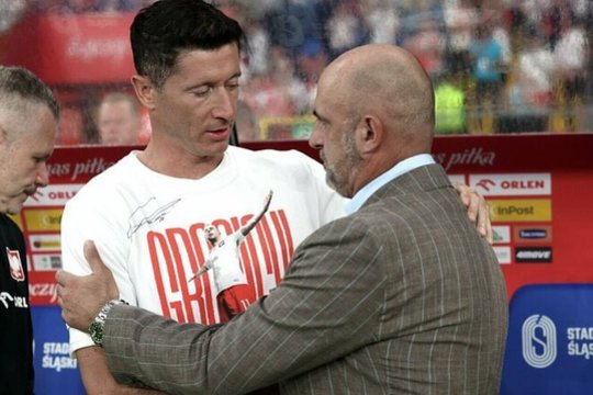Skandalo atomazga Lenkijos futbolo rinktinėje – postą palieka treneris