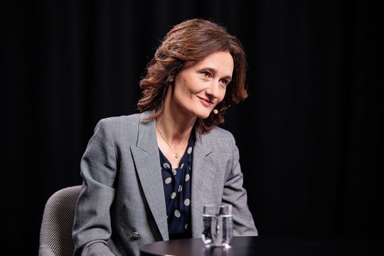 V. Čmilytė-Nielsen sako, kad naikinti priemokas už gydymą yra pavojinga: ministerija neturi atsakymų