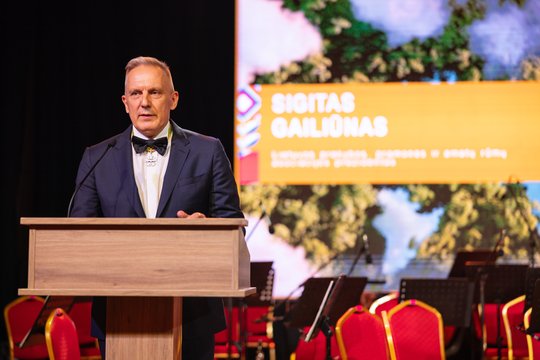 Lietuvos prekybos, pramonės ir amatų rūmai iškilmingai paminėjo savo veiklos šimtmetį