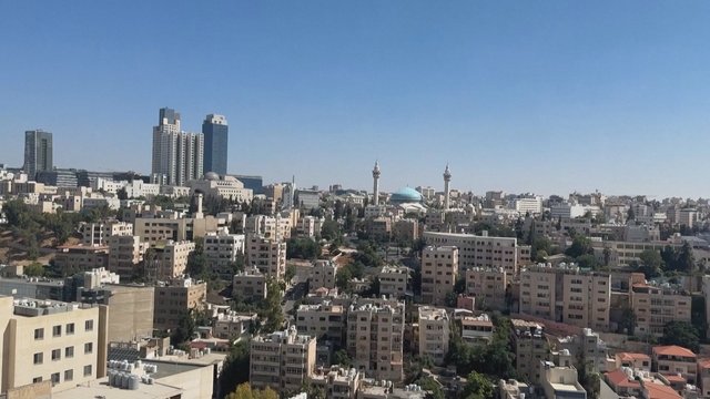 Įtampa Artimuosiuose Rytuose: Jordanija praneša apie numuštus dronus ir raketas