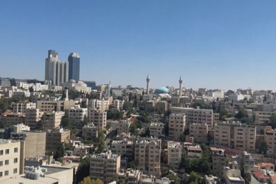 Įtampa Artimuosiuose Rytuose: Jordanija praneša apie numuštus dronus ir raketas