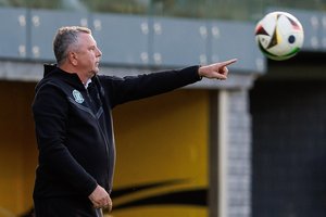 Čempionų vargo vakarienė tęsiasi: nelaimėjęs V. Čeburino „Žalgiris“ nepajuda iš vietos