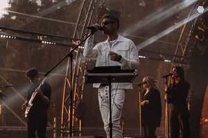 „Daddy Was A Milkman“ paminėjo kūrybos dešimtmetį ypatingu koncertu Vilniaus Kalnų parke