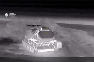 Smogė į dvi brangias rusų oro gynybos sistemas