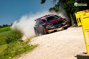 „Rally Žemaitija“ sekundžių karą laimėjo Vaidotas Žala