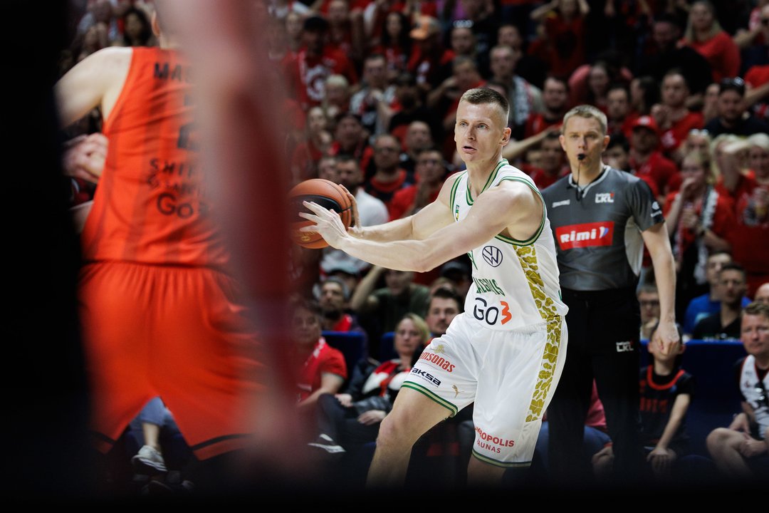 Į „Žalgirio“ bėdą dėmesį atkreipęs puolėjas: „Geriausią žaidimą rodome tada, kai jau dega užpakaliai“