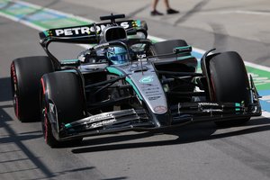 Monrealyje „Formulės 1“ kvalifikacijoje karaliavo G. Russellas