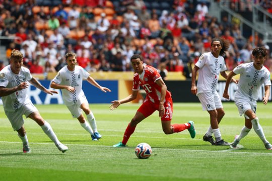 Gėdingas rezultatas pasaulio klubų taurėje: „Bayern“ sulygino su stadiono veja Naujosios Zelandijos klubą