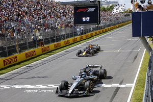 Kanados „Formulės 1“ lenktynėse savo pirmąją pergalę iškovojo G. Russellas