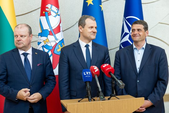 Mažieji koalicijos partneriai pritaria LSDP: desovietizacijos komisija yra per daug ideologizuota