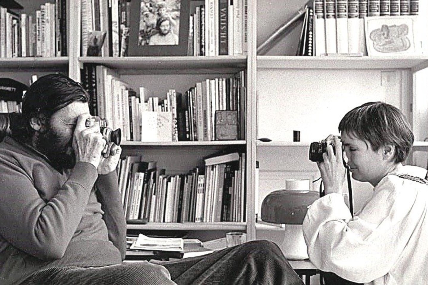 U.Karvelis su savo gyvenimo draugu žymiu argentiniečių rašytoju J.Cortazaru.<br>Nuotr. iš asmeninio albumo