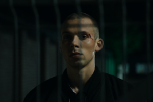 „Sidabrinės gervės“ laimėtojas Robertas Petraitis pasirodys naujame trileryje „Aktyvistas“