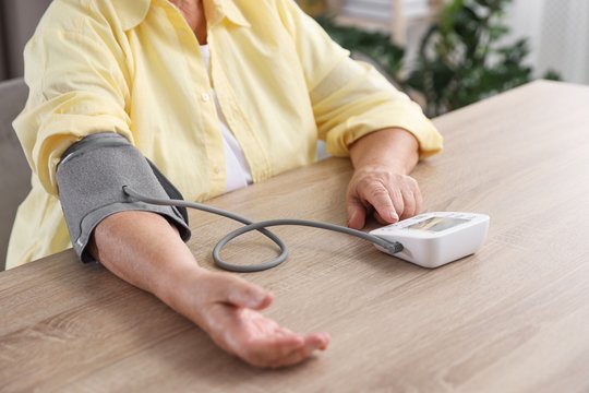 Išmokite kaip maldą: 6 paprasti būdai sumažinti kraujo spaudimą