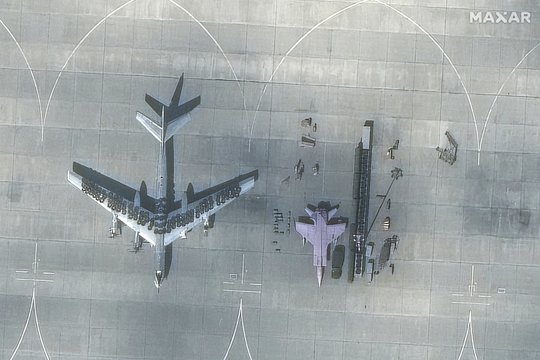 Karas Ukrainoje. Kritiniame Rusijos aviacijos centre – tuštuma: skelbia, jog Maskva atitraukė visus orlaivius