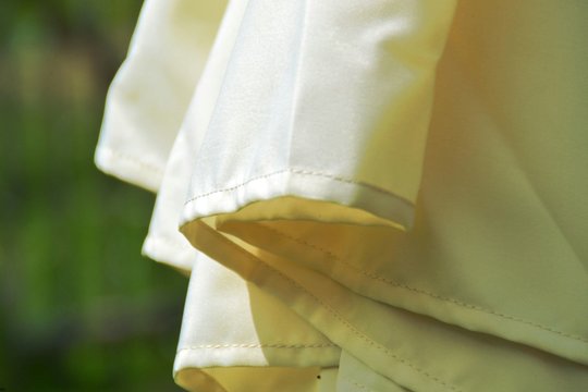 Baltijos šalių mokslininkai kuria tvarią tekstilę iš kanapių atliekų – ateityje galėtų tapti alternatyva sintetinėms medžiagoms