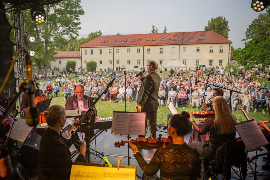 E. Seiliaus rengiamo festivalio pabaigos akordas – Lietuvoje neskambėjusi M. Ravelio opera
