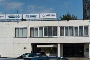 Panevėžio įmonės turi ambicijų: viena ruošiasi gaminti šarvuotą techniką, kita – gamina maistą astronautams