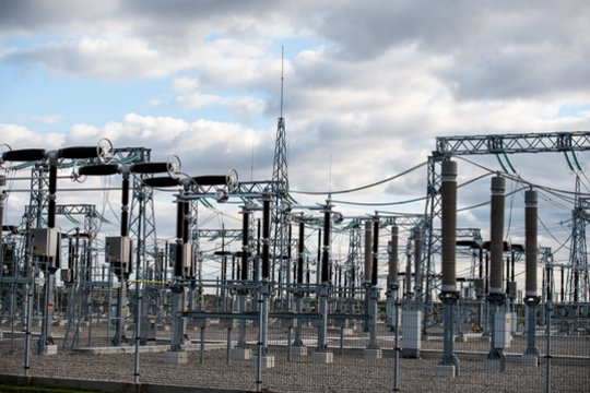 „Litgrid“ prijungė naują 330 kV transformatorių pastotę Pagėgių rajone