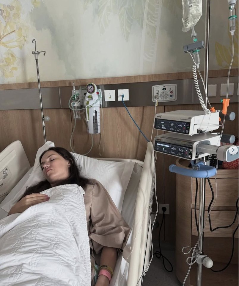 Dėl ūmios kepenų venų trombozės merginos būklė šiuo metu yra itin sunki.<br>Asmeninio archyvo nuotr.