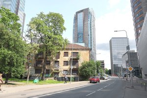 Norėjo dar vieno dangoraižio Vilniuje – liko su vaiduokliu: statytojai kai ką pamiršo