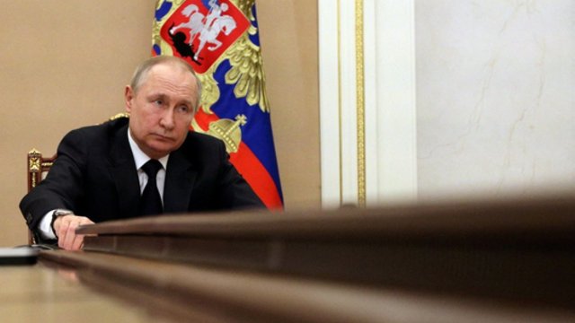V. Putinas ir toliau menkina Ukrainos suverenitetą: „Kur žengia rusų kareivio koja, ten yra mūsų“
