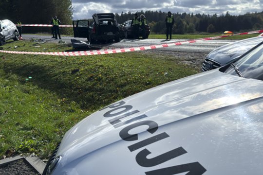 Vilniuje susidūrė net 5 automobiliai, vairuotojai kentėjo spūstyse