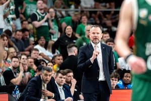 Apie ateitį Vilniuje paklaustas G. Žibėnas: „Šiandien privalome išvykti aukštai iškelta galva“