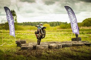 Grigiškių trasa prisikėlė „Hard Enduro“ čempionatui – ir iškart tapo viena sunkiausių Lietuvoje