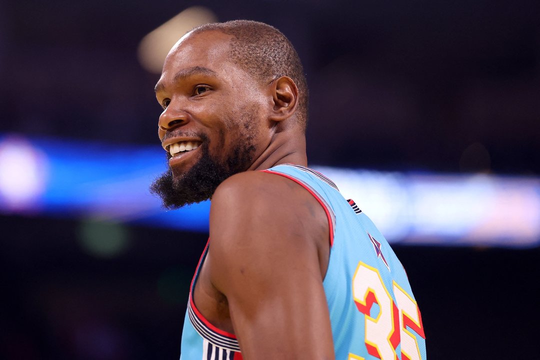 Grandioziniai mainai NBA lygoje: K. Durantas keliasi į „Rockets“ 