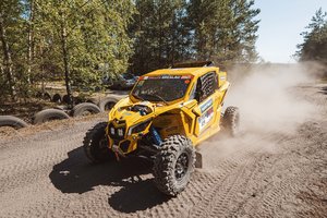 Prasidėjo Europos Dakaras: tarp dalyvių – gausus būrys lietuvių