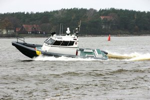 Iš Kuršių marių pasieniečiai išgriebė vandens motociklo nesuvaldžiusį girtą šilutiškį