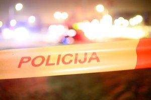 Aiškėja tragedijos šalia Marijampolės detalės: šeimos keliavo link laužo, automobilis lėkė didžiuliu greičiu