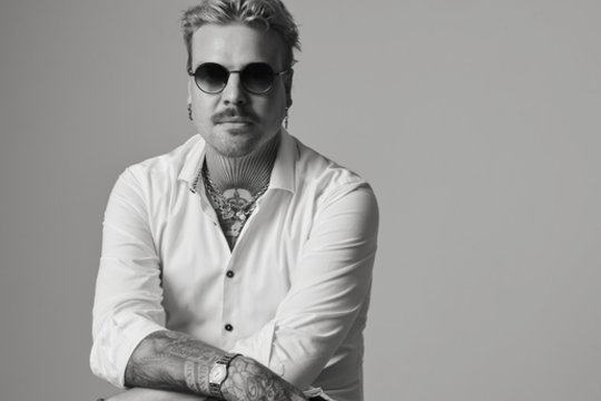 Nebūtumėte susimąstę: dizaineris Robertas Kalinkinas atskleidė pirmąjį savo darbą