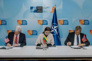 Lietuva su JAV bendrove ir Norvegijos gamintoja pasirašė susitarimą dėl šaudmenų gamybos Giraitėje